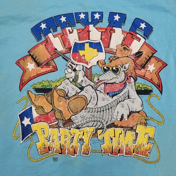 Vintage 80s Texas Armadillo Cowboy Shirt Medium 19x27 USA Made - Picture 2 of 12